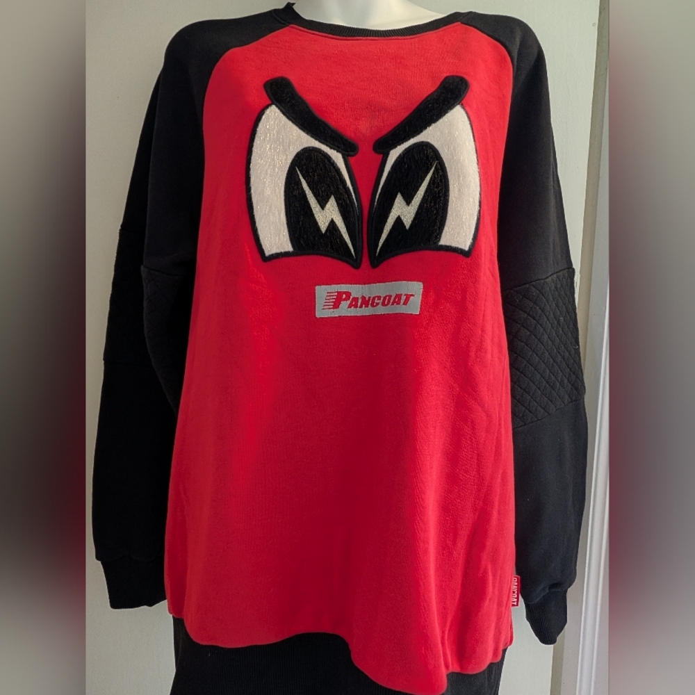 Pancoat Red and Black Graphic Sweatshirt. XXL. Preloved. Slim Fit.